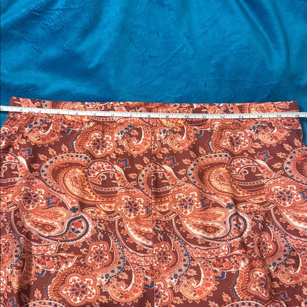 Natural Life Flare Pants Women’s Size XL Red Orange Paisley Print - Picture 10 of 13
